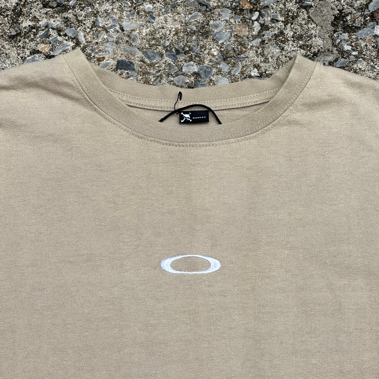 Oakley Mini-center logo beige T-shirt