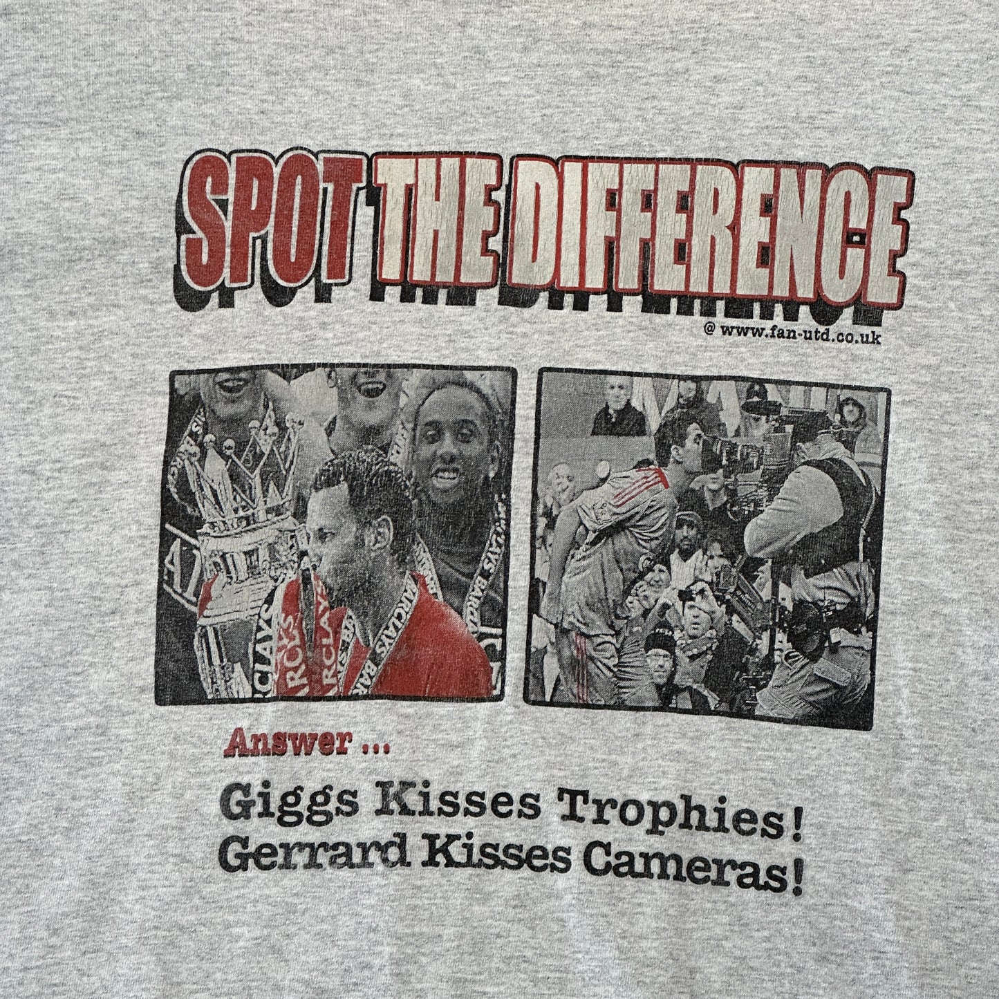 Manchester United 2009 "Giggs kisses trophies but Gerrard kisses camera T-shirt
