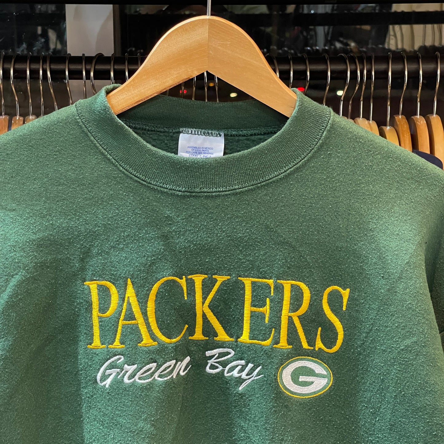 Vintage Green Bay Packers 90's embroidered NFL Crewneck