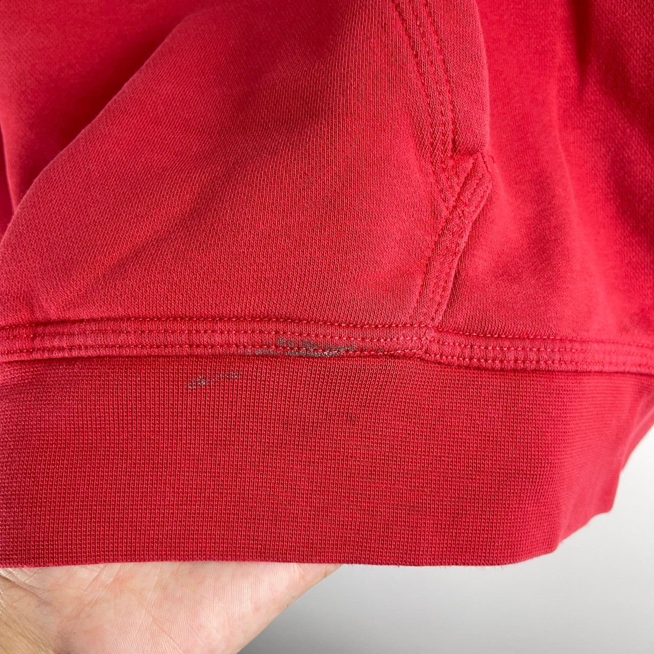 Nike Big Swoosh 00's Red cherry pullover 