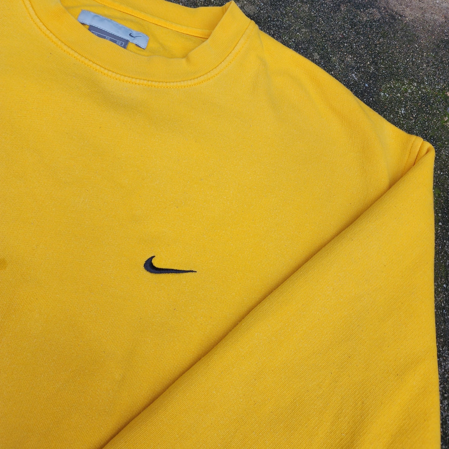 Vintage Nike Miniessential Swoosh 00's Yellow Crewneck 
