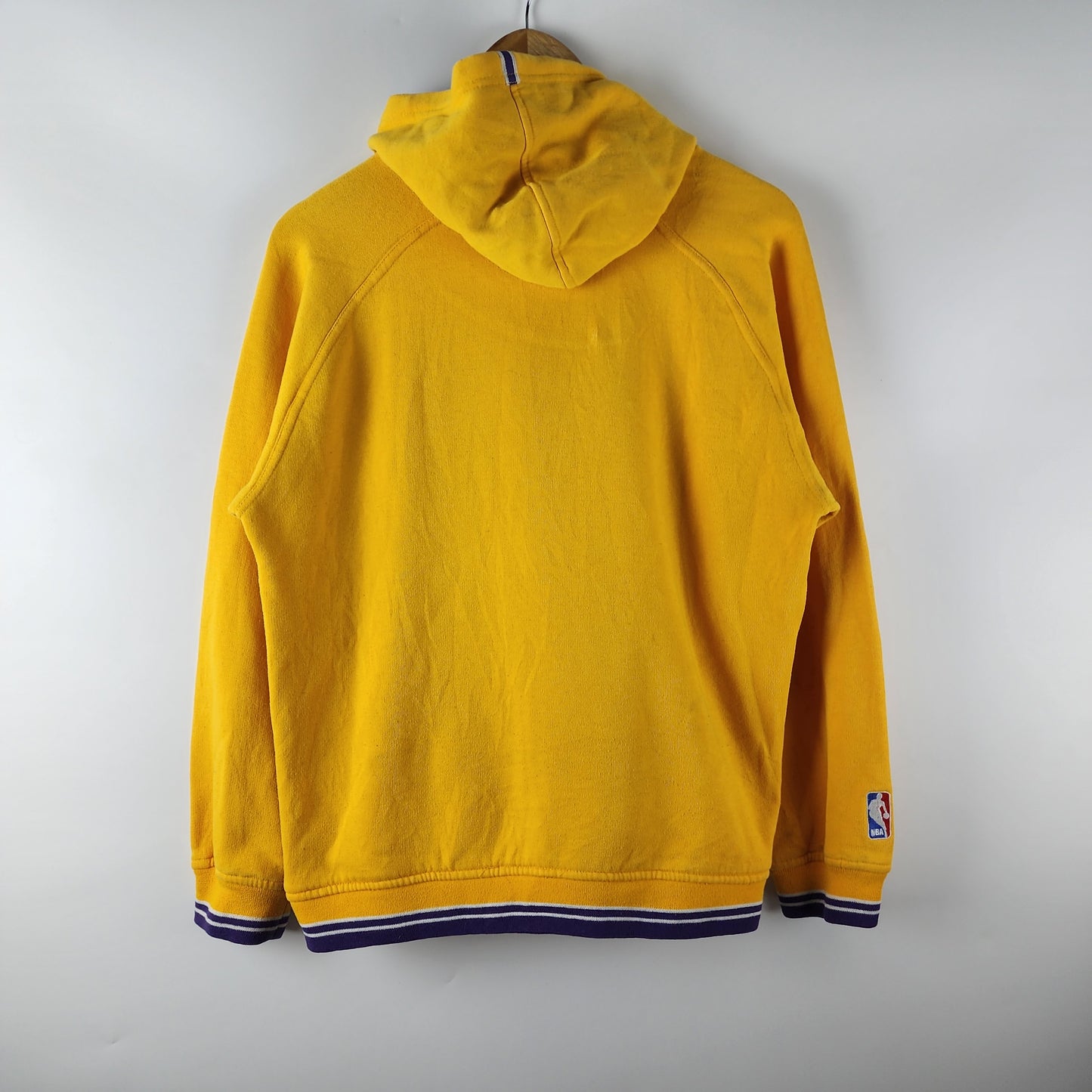 Vintage Nike Team 00's x LA Lakers NBA team Yellow Pullover