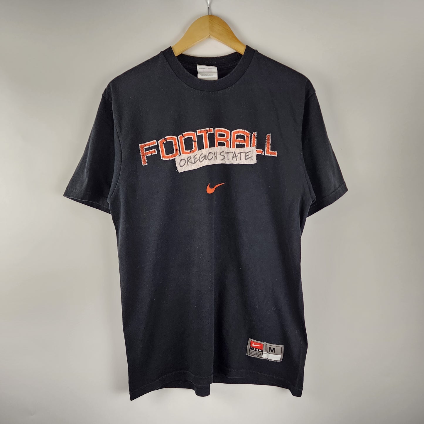 Vintage Nike Team 00's x Oregon State Football NCAA T-shirt