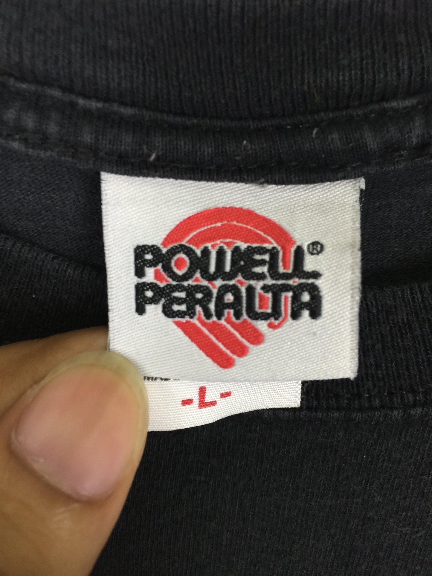 Powell Peralta Skateboard 2005 skulls T-shirt