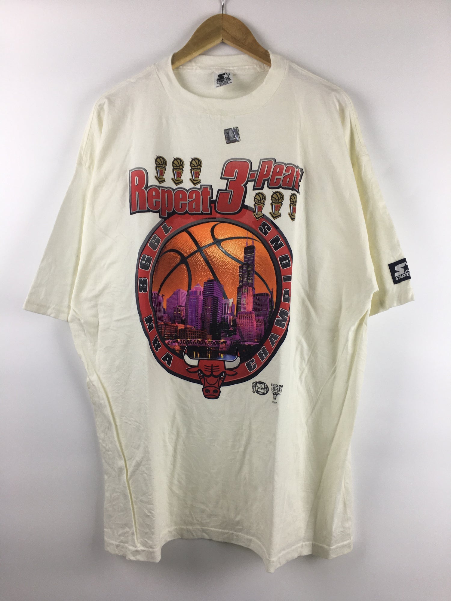 Vintage NBA Chicago Bulls 1998 Champions Tee Shirt Size XL Made in USA